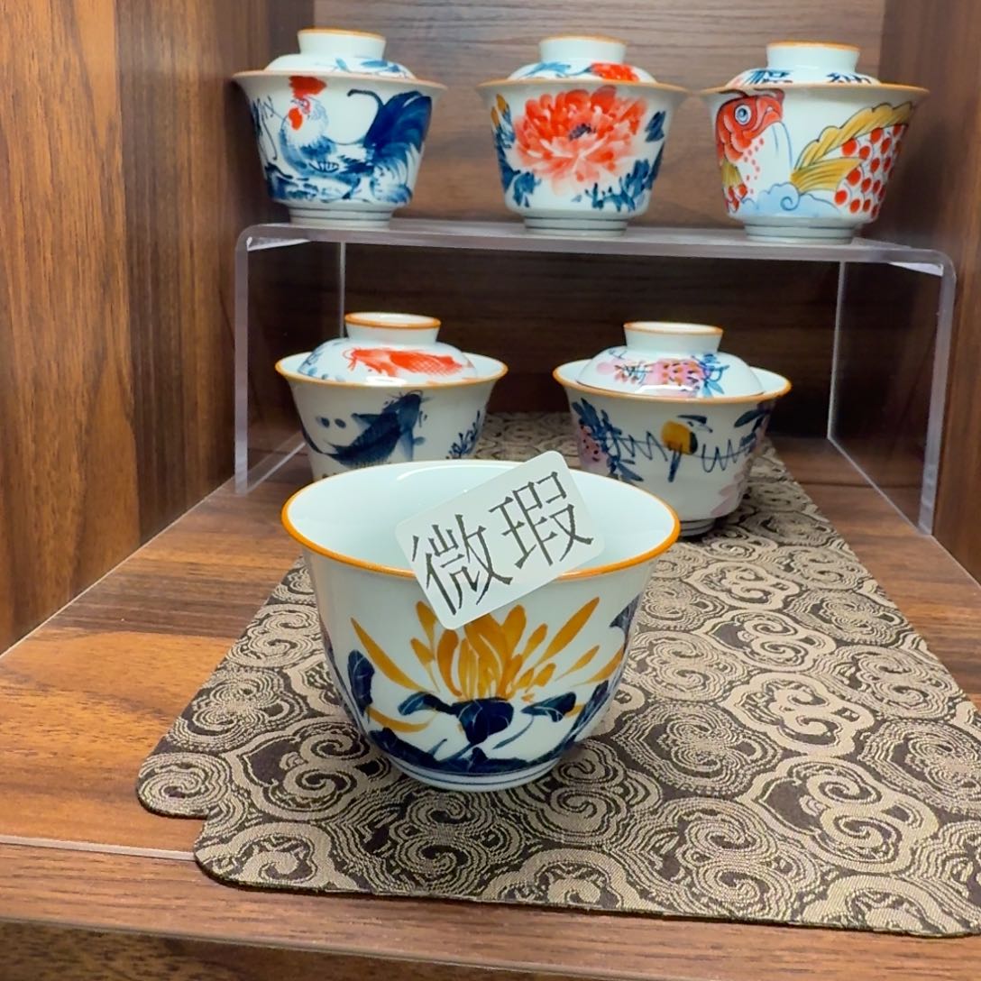 釉下手绘茶具微瑕