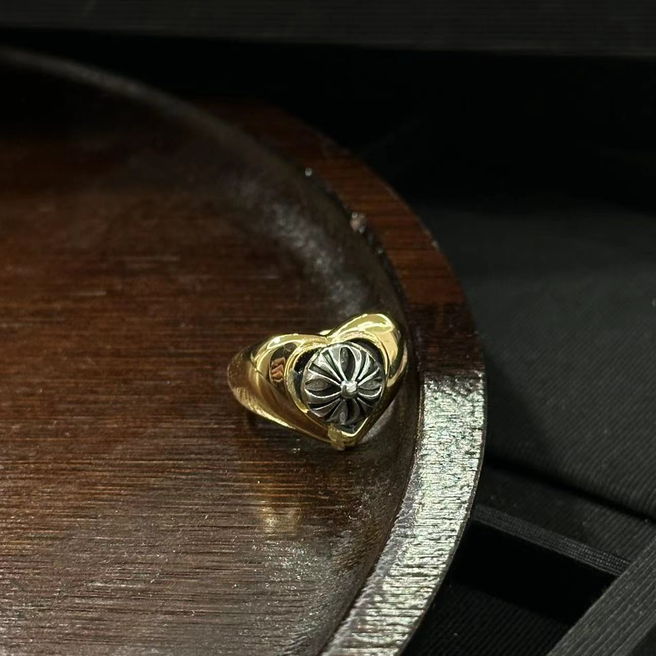 铜合金戒指 黑色爱心时尚戒指-90912 