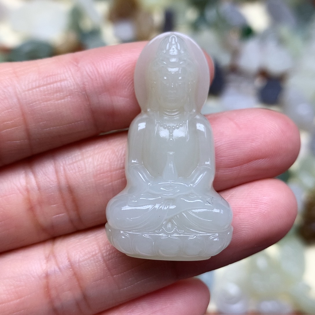 和田玉颈饰未镶嵌