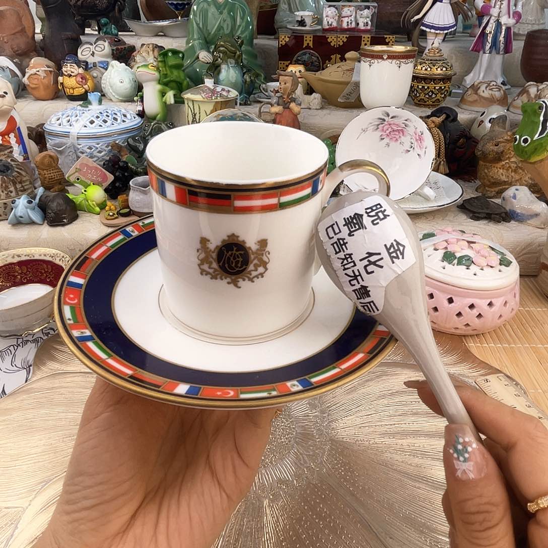 瓷片瓷自顾自美丽的风景线