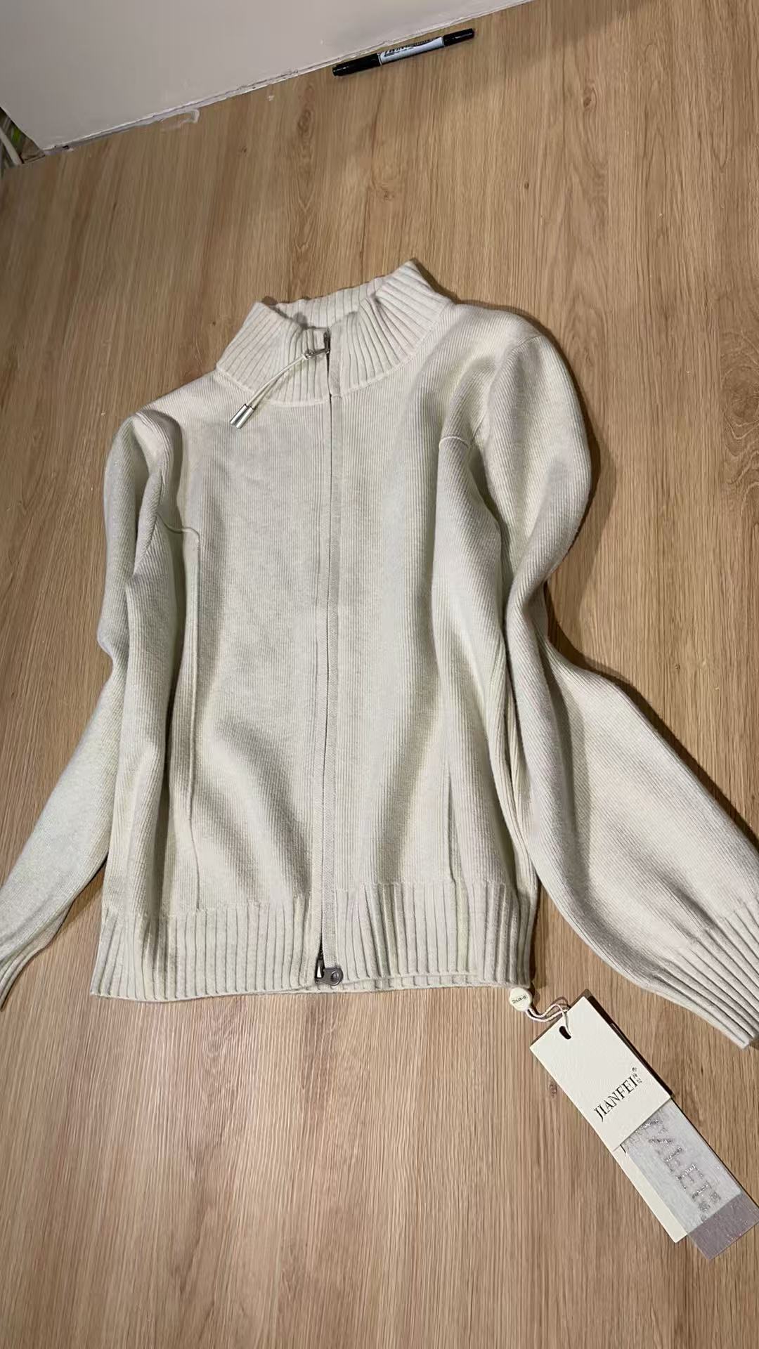 JF10361针织纯色立领常规女毛针织衫长袖打底百搭风女士长袖