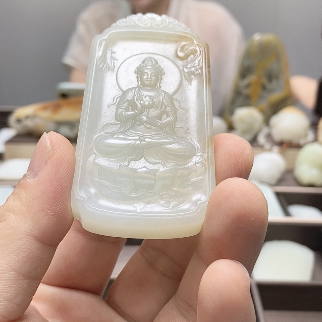 和田玉未镶嵌颈饰