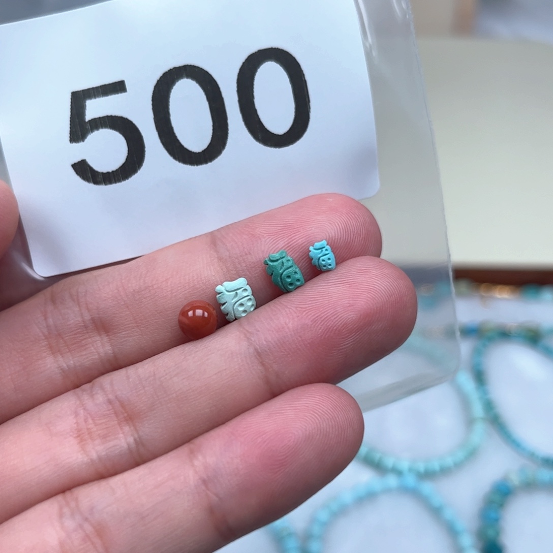 未镶嵌南红玛瑙珠宝奇石