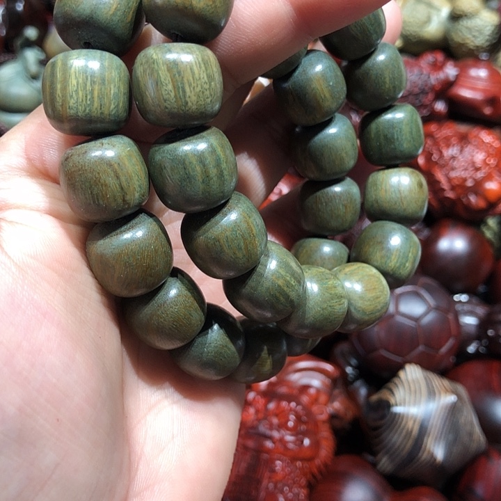 维腊木（绿檀）12369877899998744