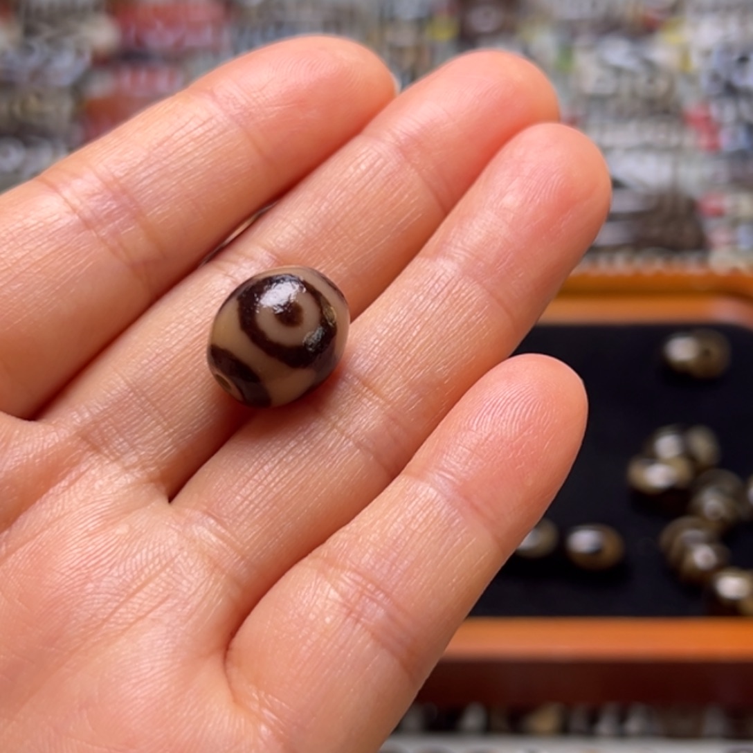 战***胜玛瑙/玉髓未镶嵌颈饰