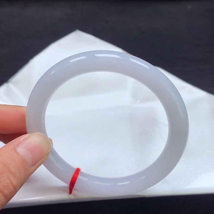 翡翠手镯（圆镯）未镶嵌57➕