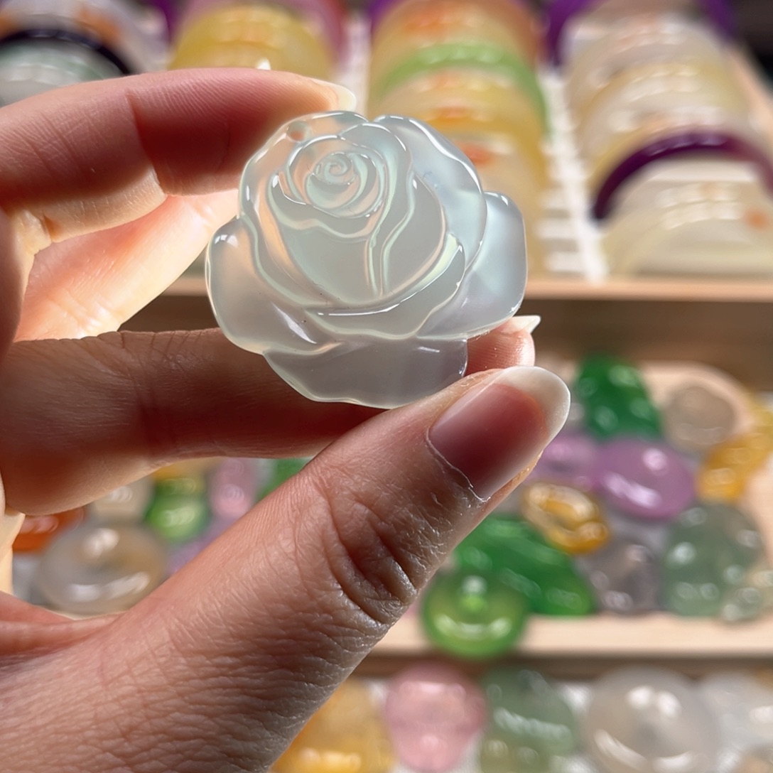 玛瑙/玉髓手镯未镶嵌1