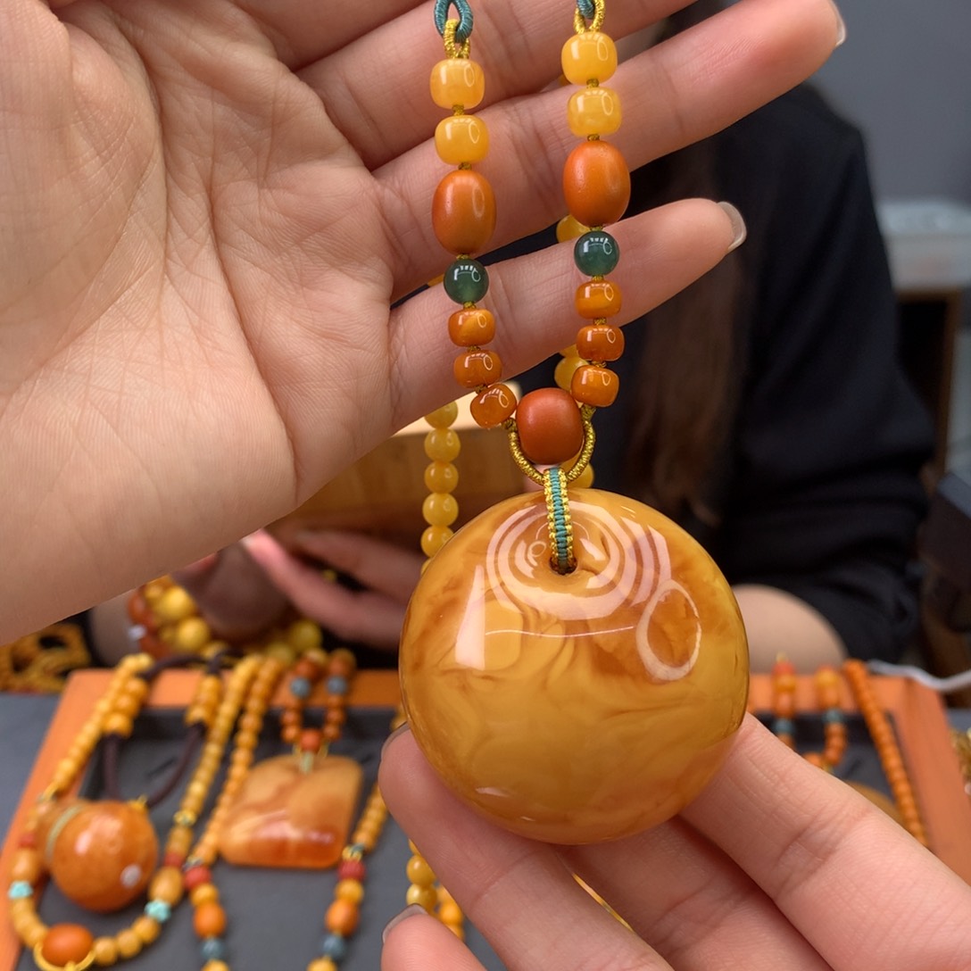 蜜蜡颈饰未镶嵌天然