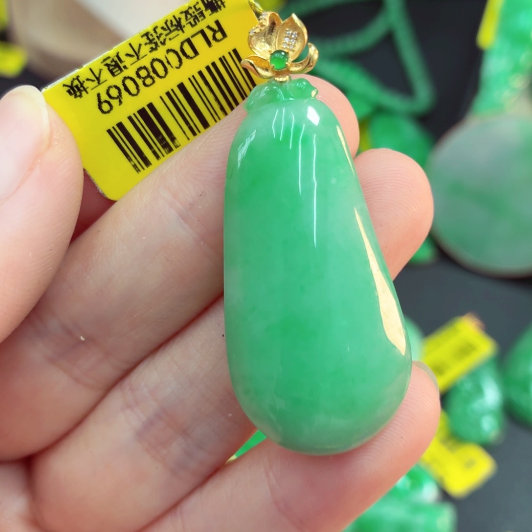 翡翠18K金镶嵌吊坠(不含链)