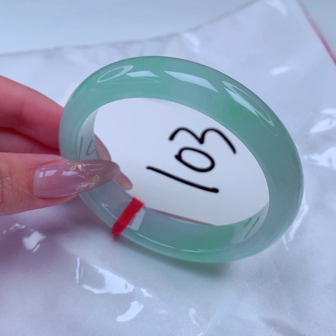 翡翠手镯未镶嵌翡翠55贵妃