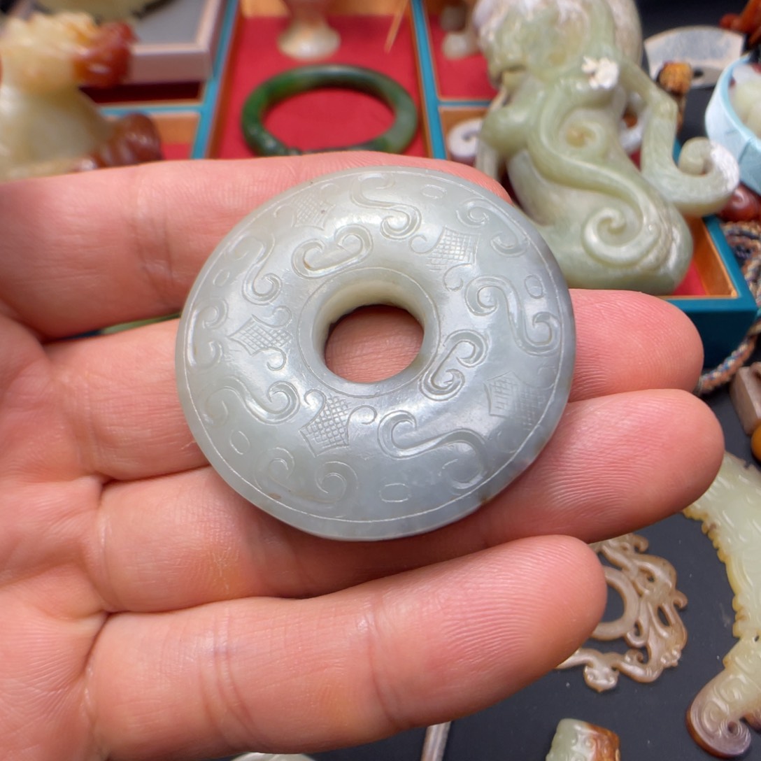 和田玉颈饰未镶嵌银*