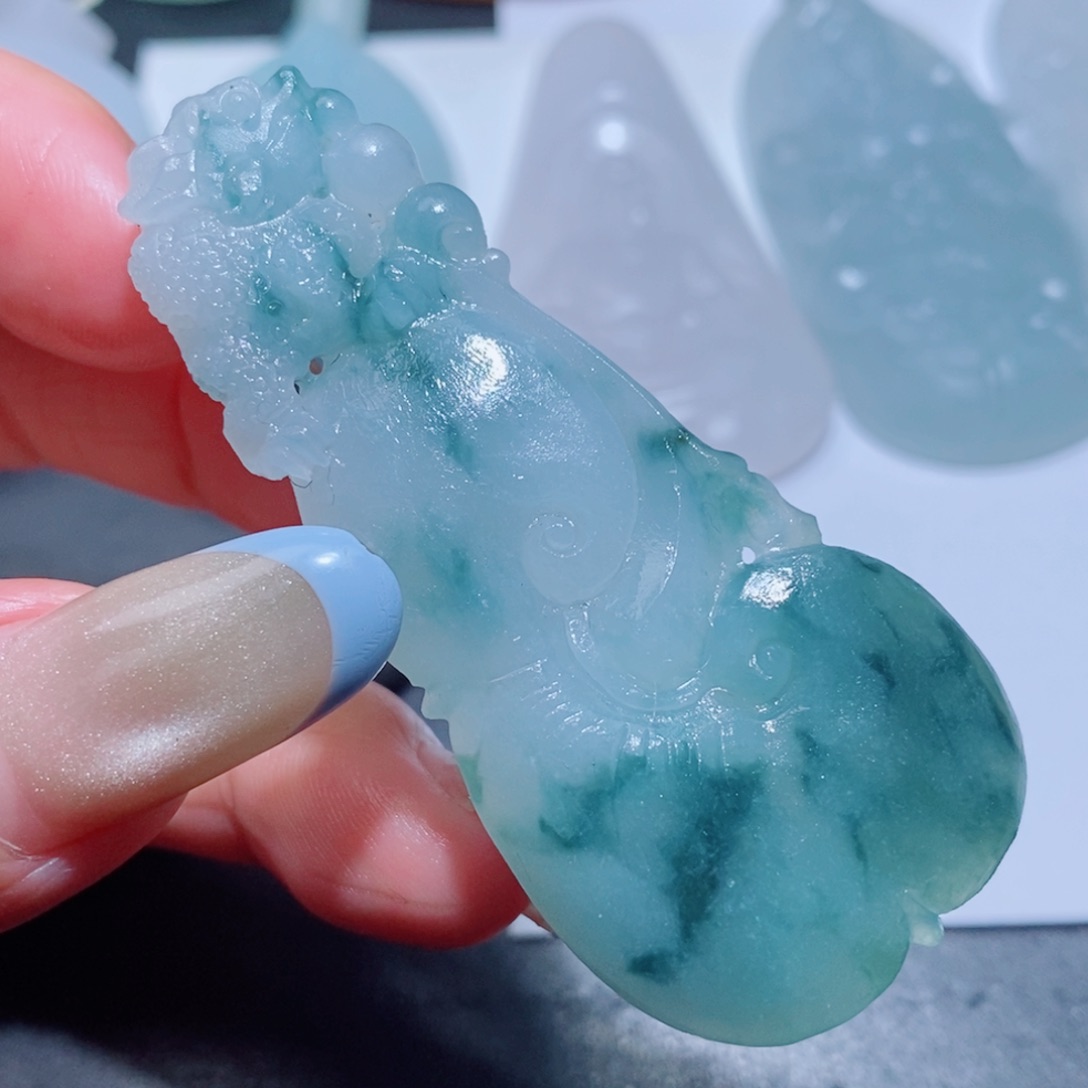 定制翡翠未镶嵌定制毛货翡翠挂件