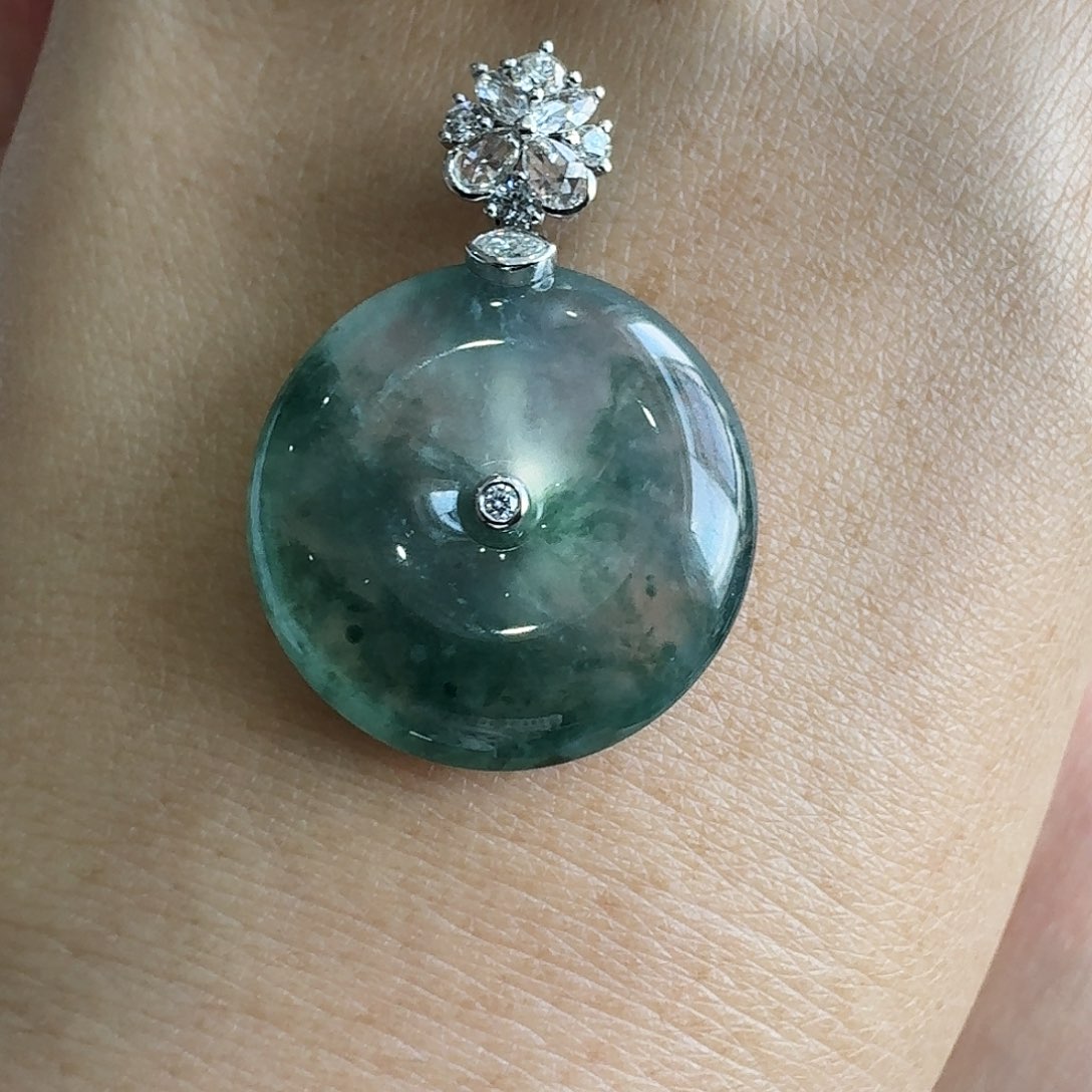 翡翠颈饰18K金镶嵌平安扣