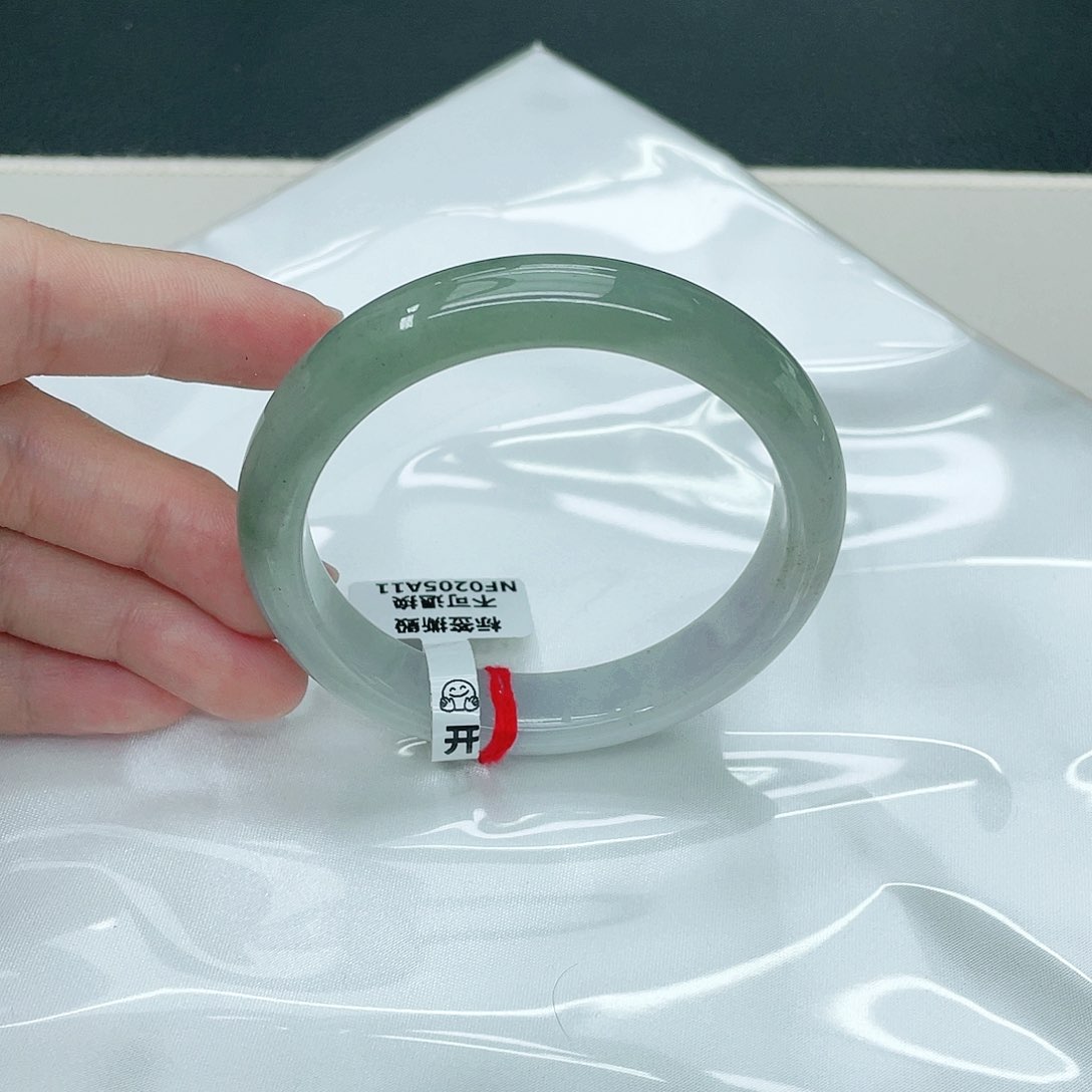 翡翠未镶嵌手镯正56,2