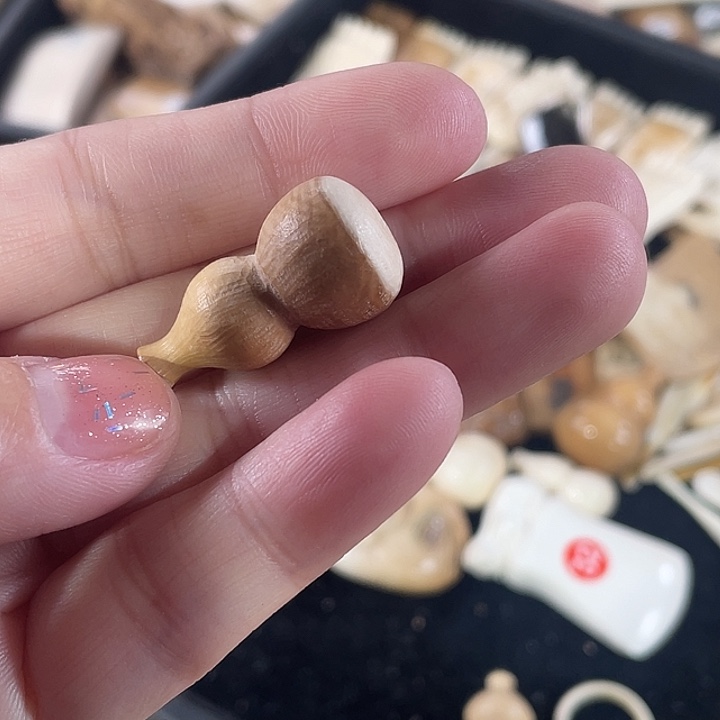 泥塑不打孔联系客服