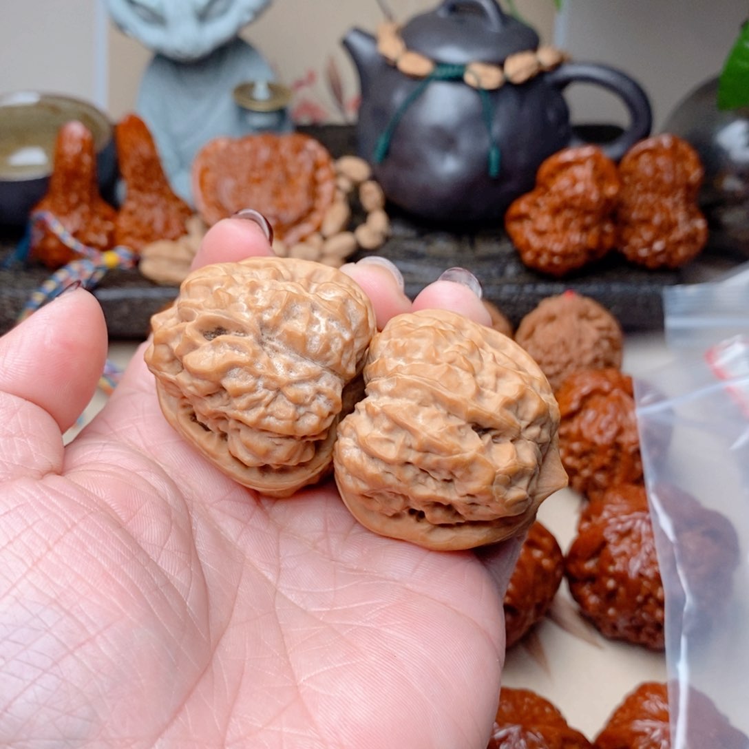 吊坠文玩核桃魏***丶蛤蟆头