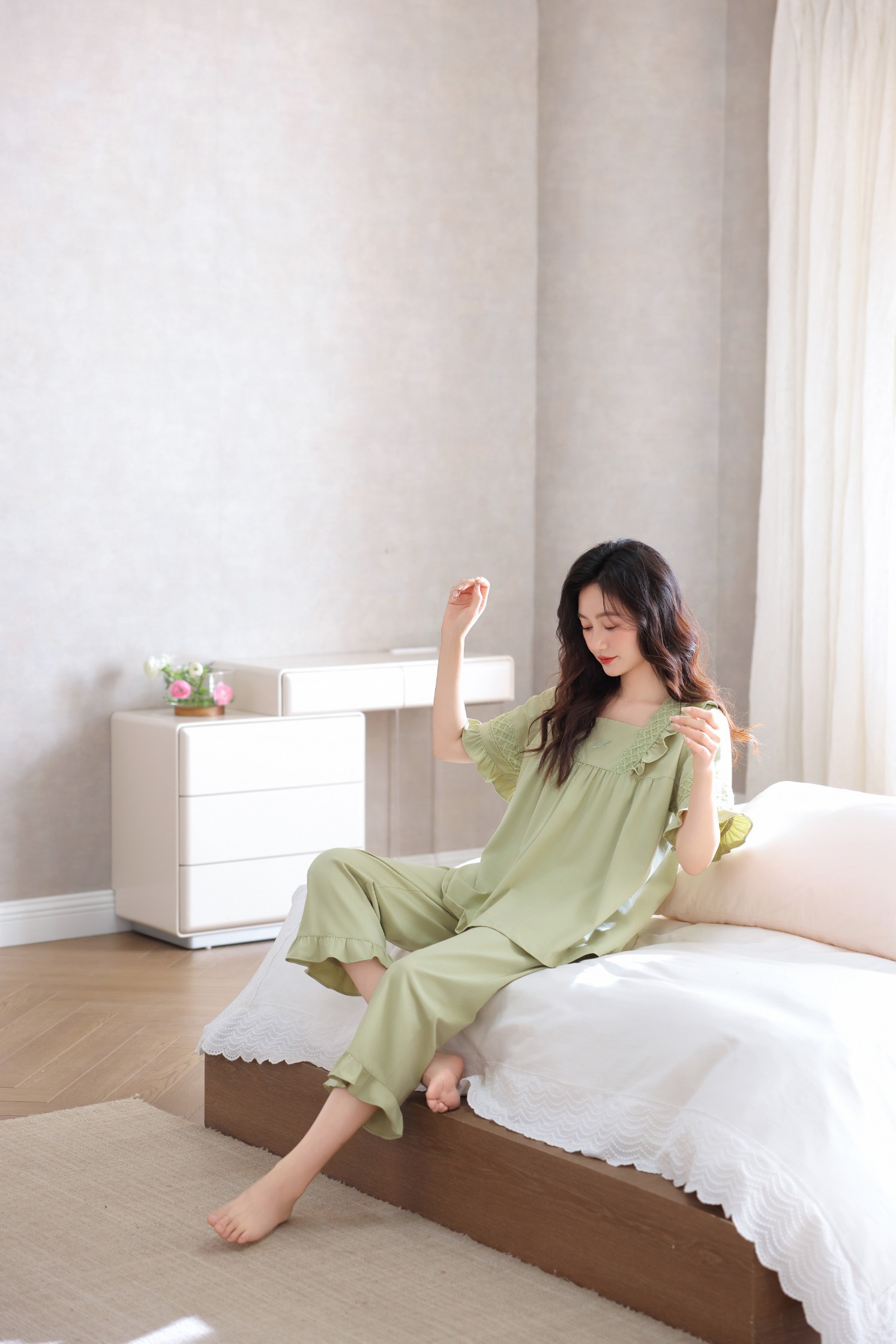 奢丝物语6856绿色小方领短袖七分裤甜美花边女士夏季家居服
