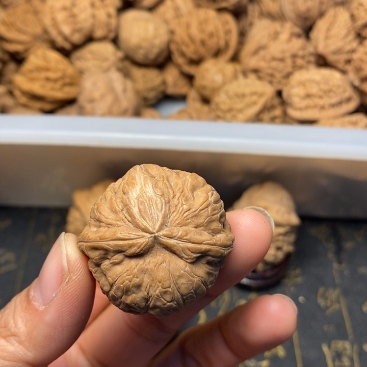 A***哥吊坠文玩核桃文玩核桃异形单只