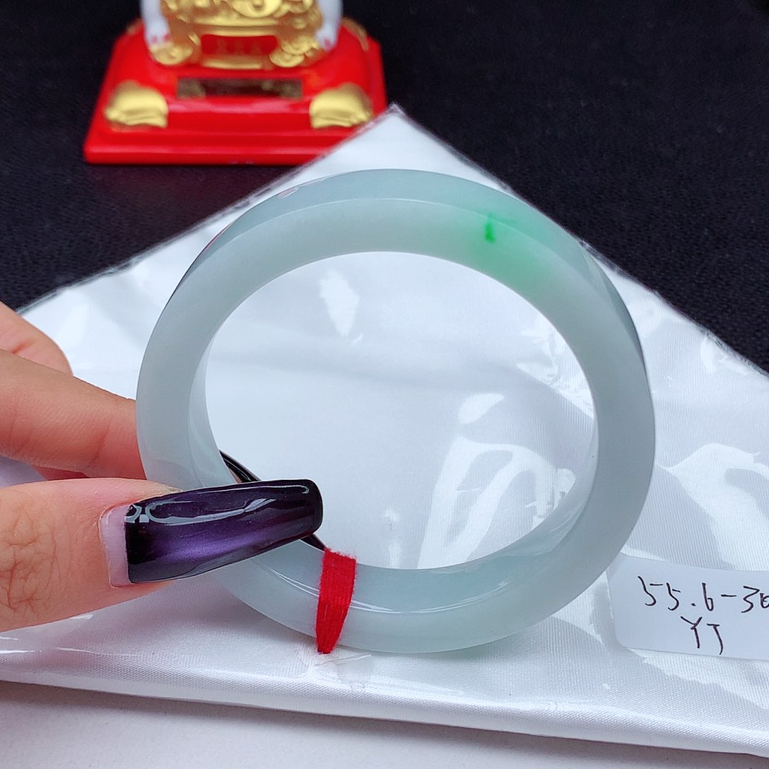 未镶嵌手镯翡翠翡翠55.6直切立体飘绿