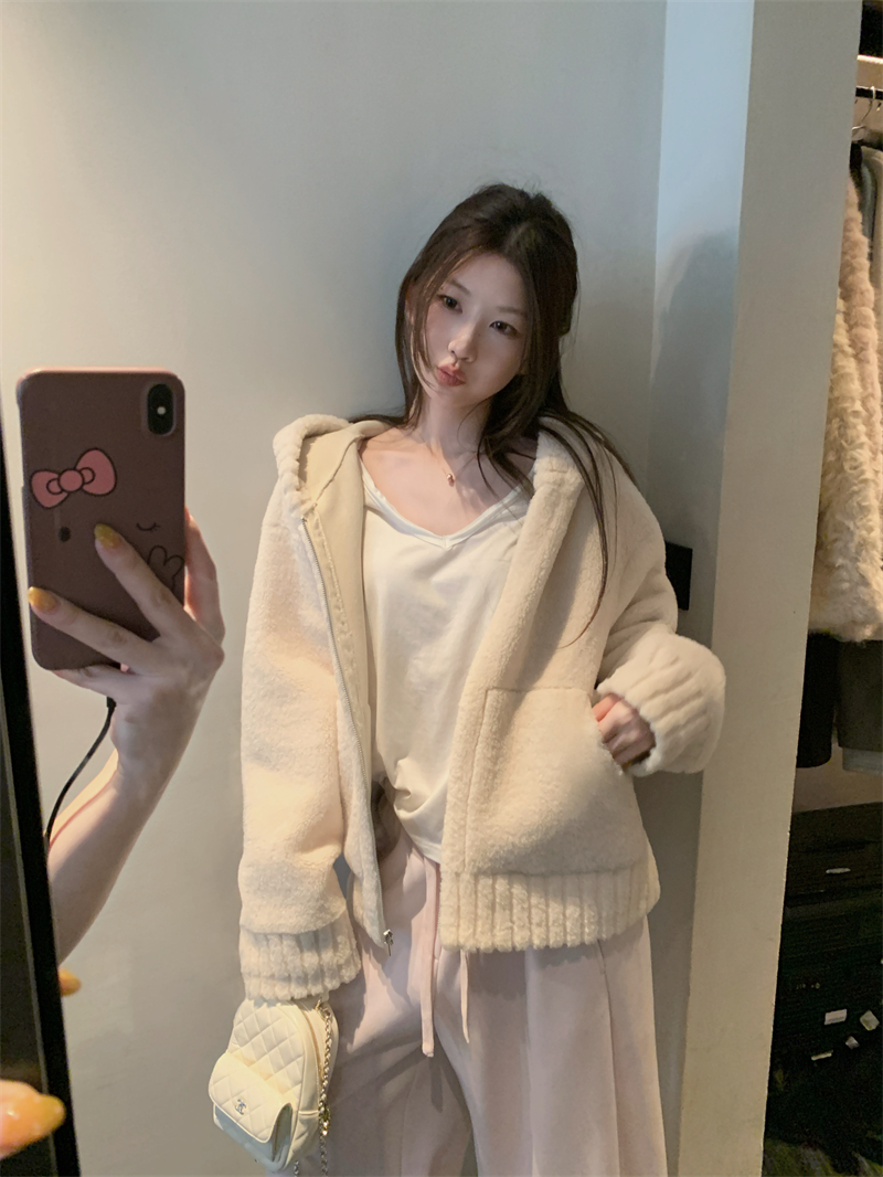 【丹丹专属】暖冬叙事 连帽皮毛一体毛毛休闲外套