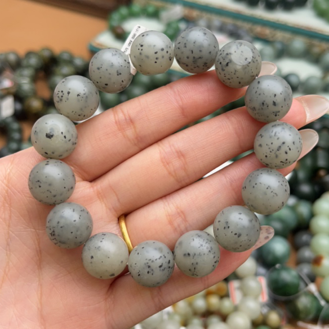 和田玉手串1221d拍一发一