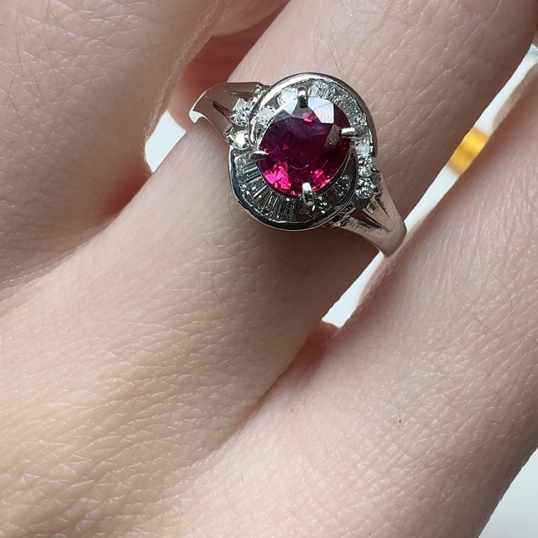 红宝石戒指未镶嵌