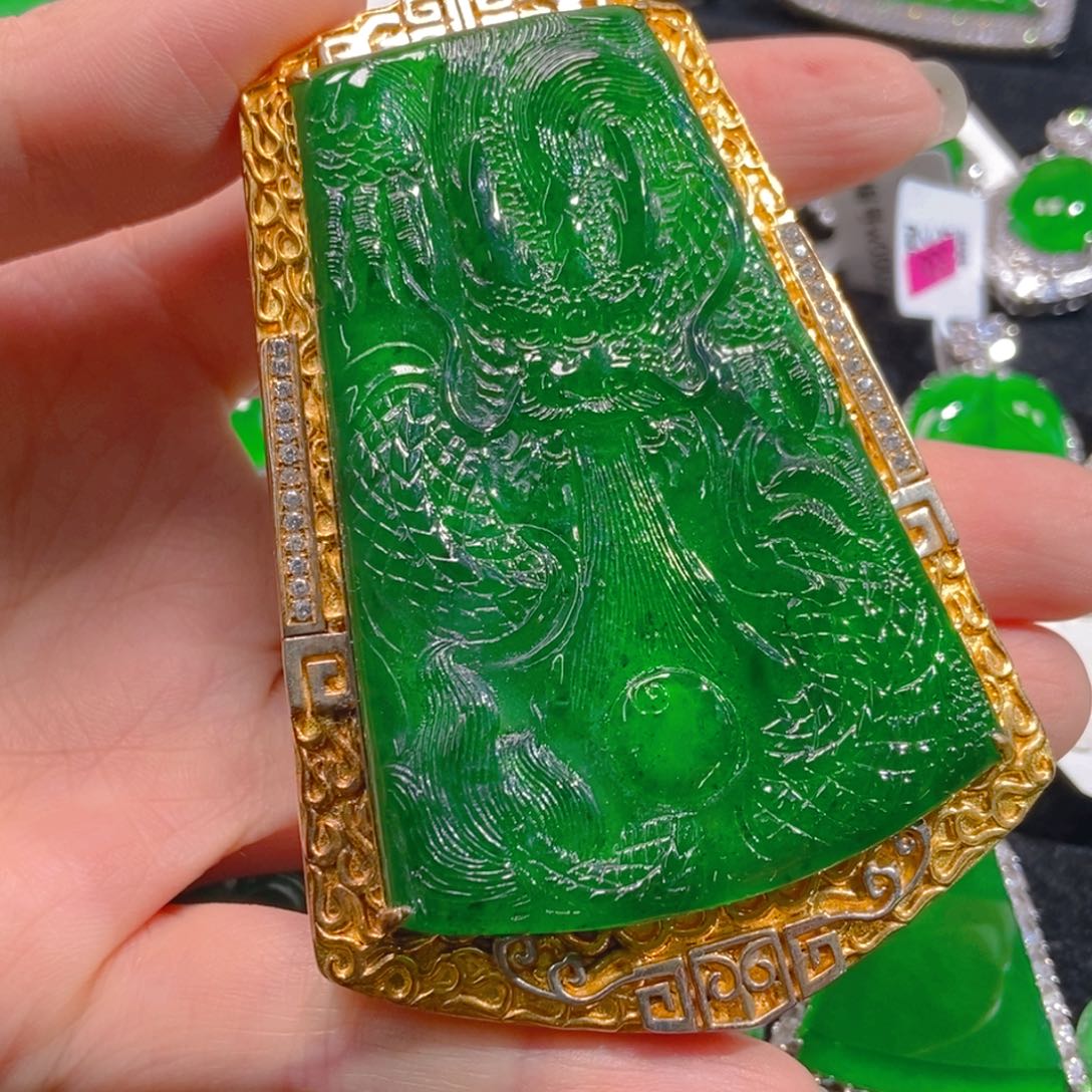 翡翠吊坠(不含链)未镶嵌