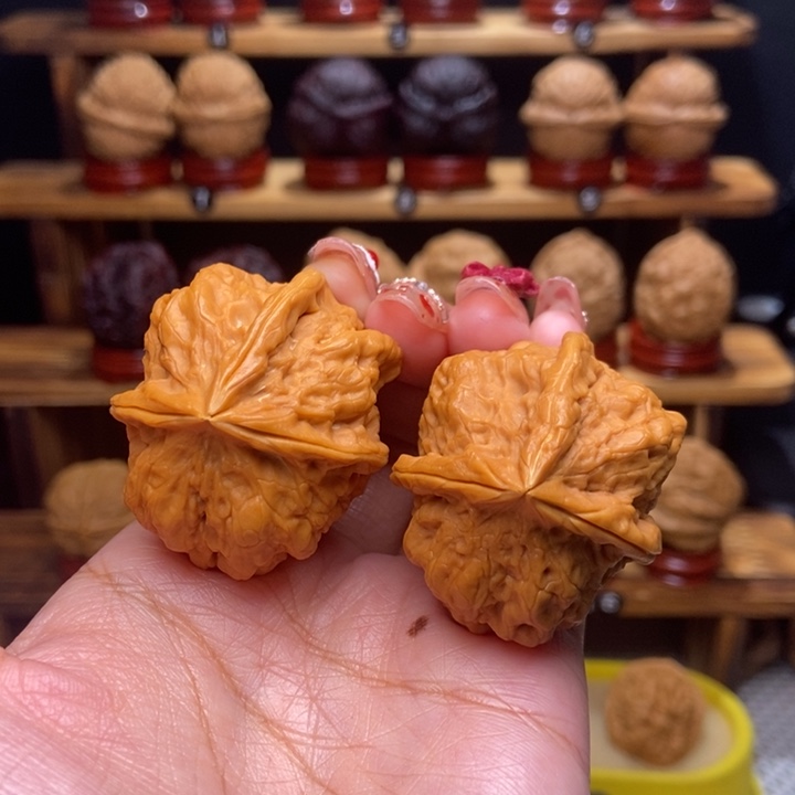 文玩核桃吊坠花千骨22