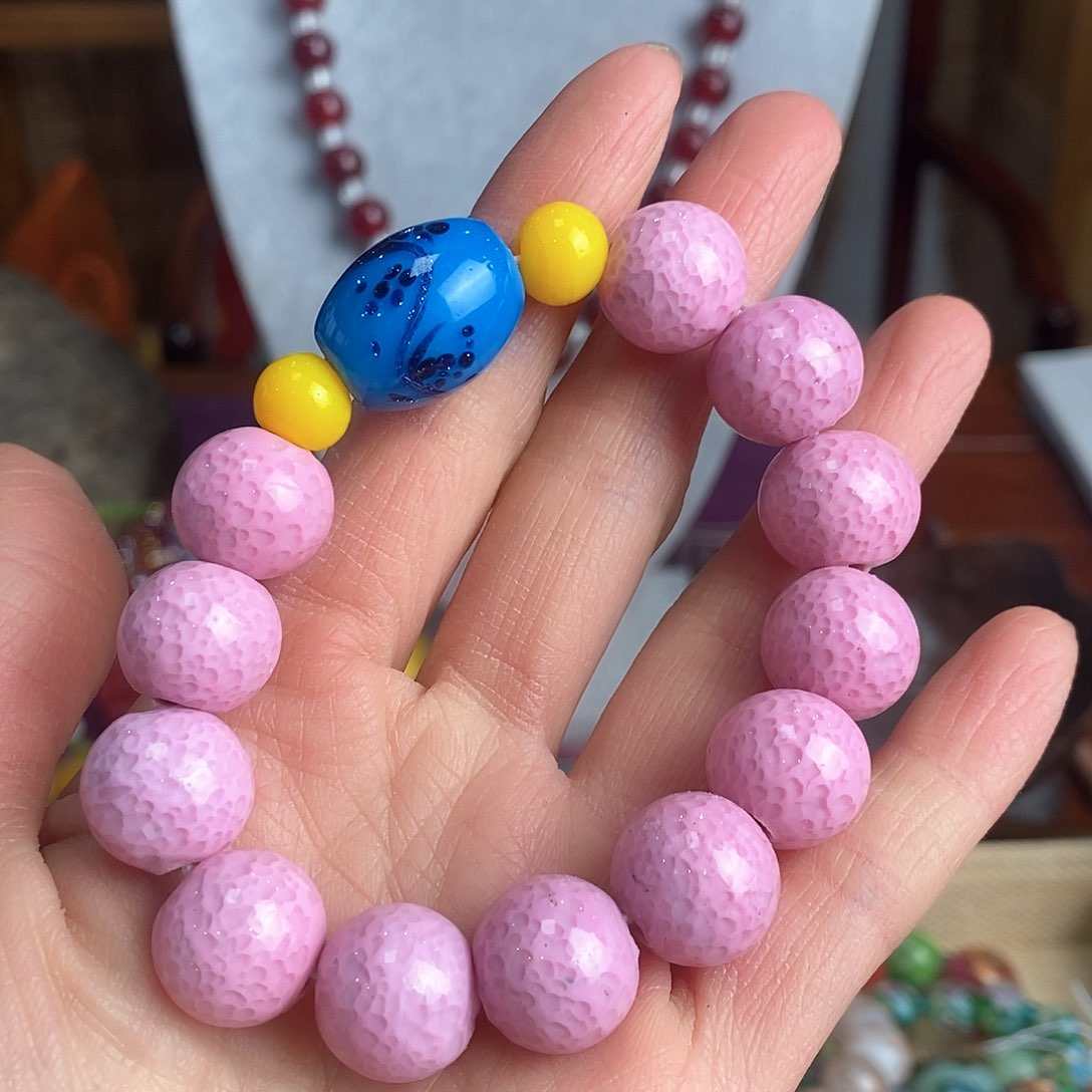 玻璃颈饰50586979797080000