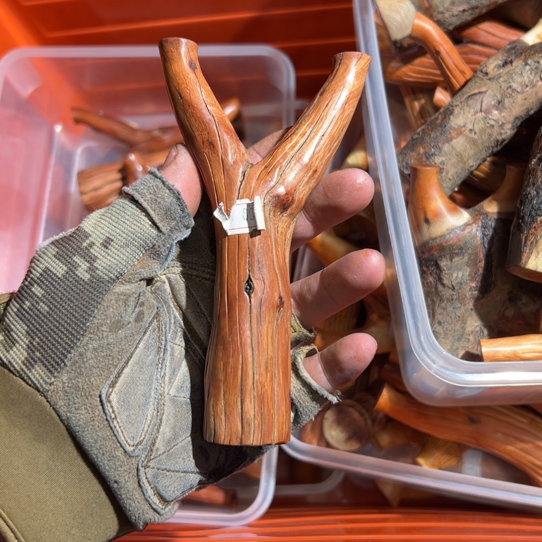 鹦***坊火琉璃树杈木弓手工制作