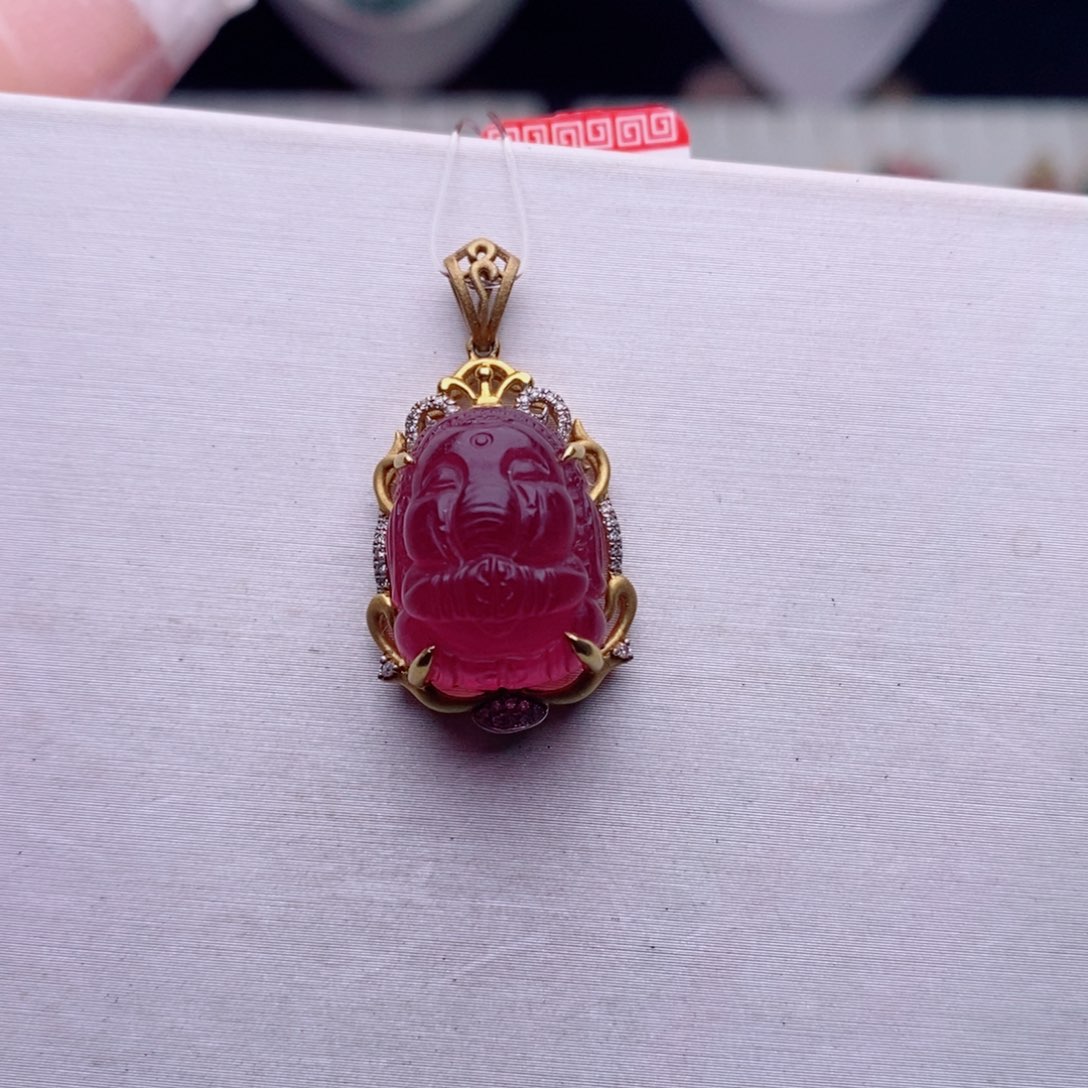 颈饰18K金镶嵌碧玺碧玺A吊坠