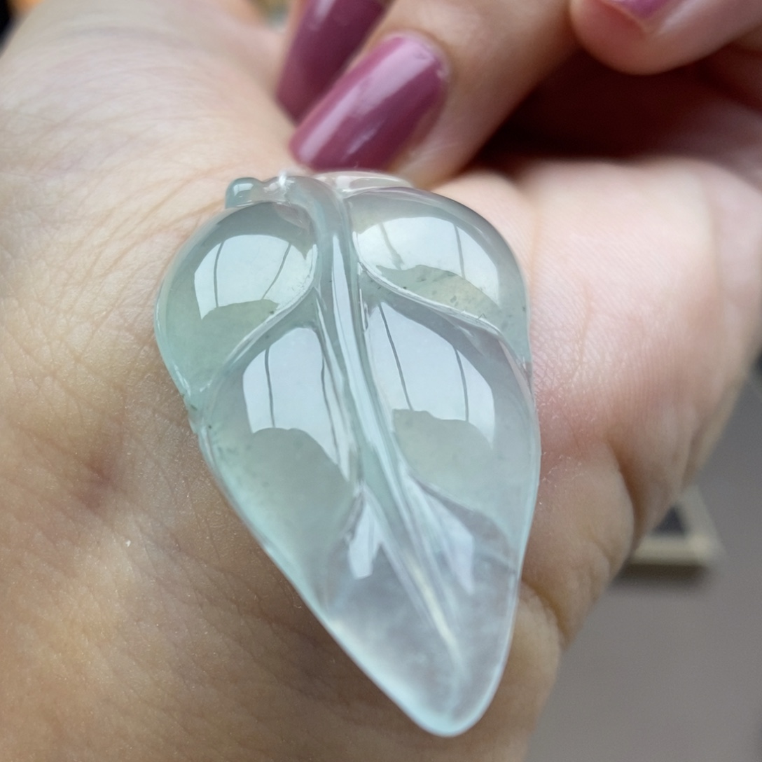 翡翠未镶嵌颈饰吊坠63