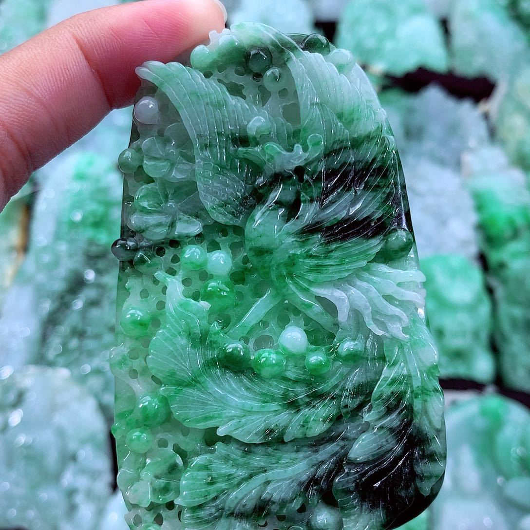 翡翠未镶嵌吊坠(不含链)