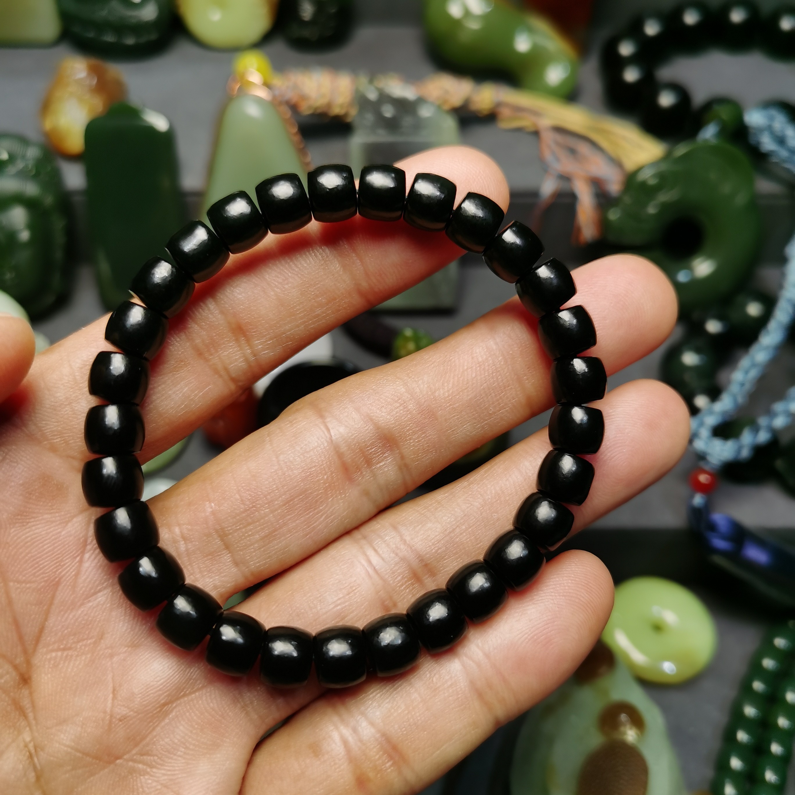 和田玉黑青直切手串，8×7毫米，男女款