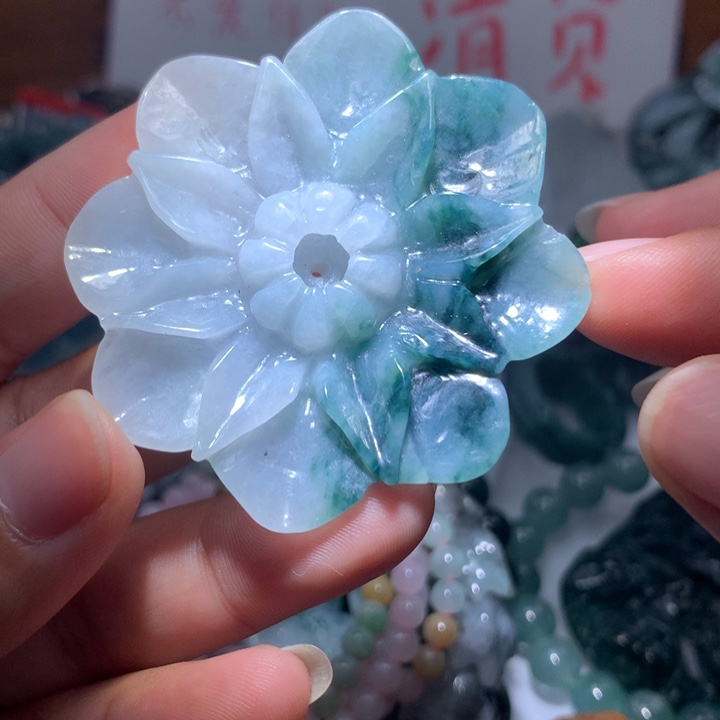 翡翠颈饰未镶嵌保真天然A货翡翠