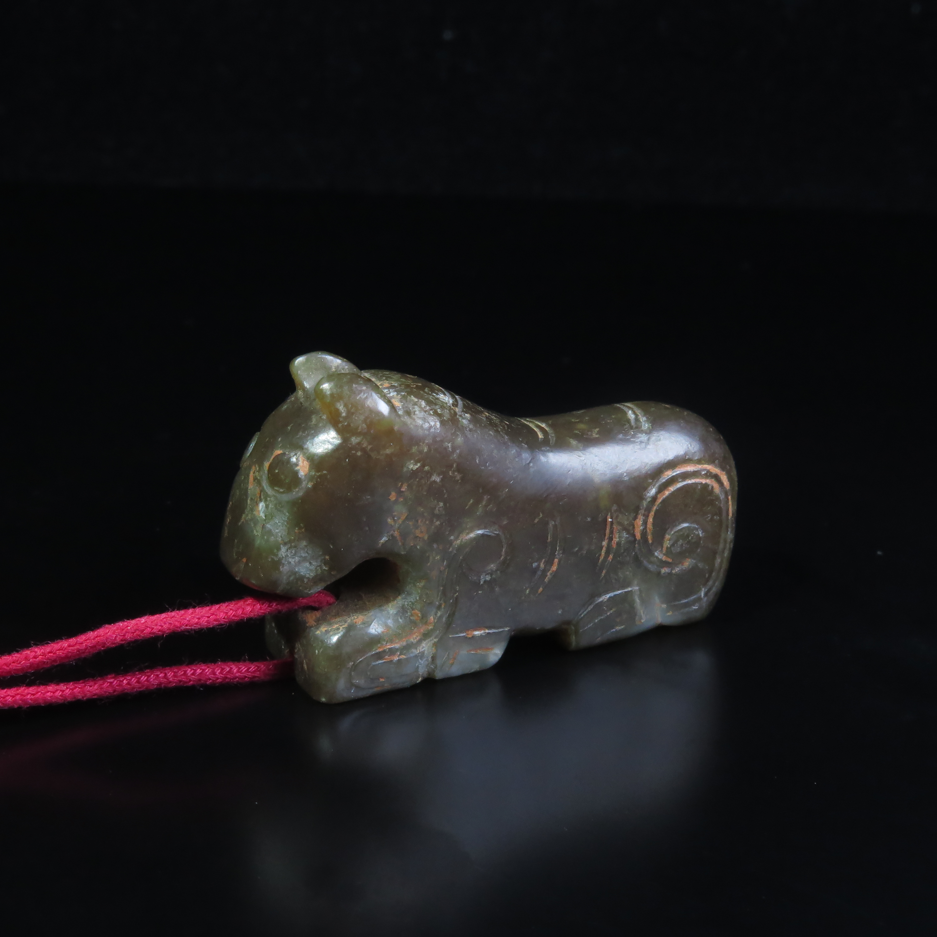 晚清坡刀工满熟商瑞兽/MZ597284/和田玉/民族文物