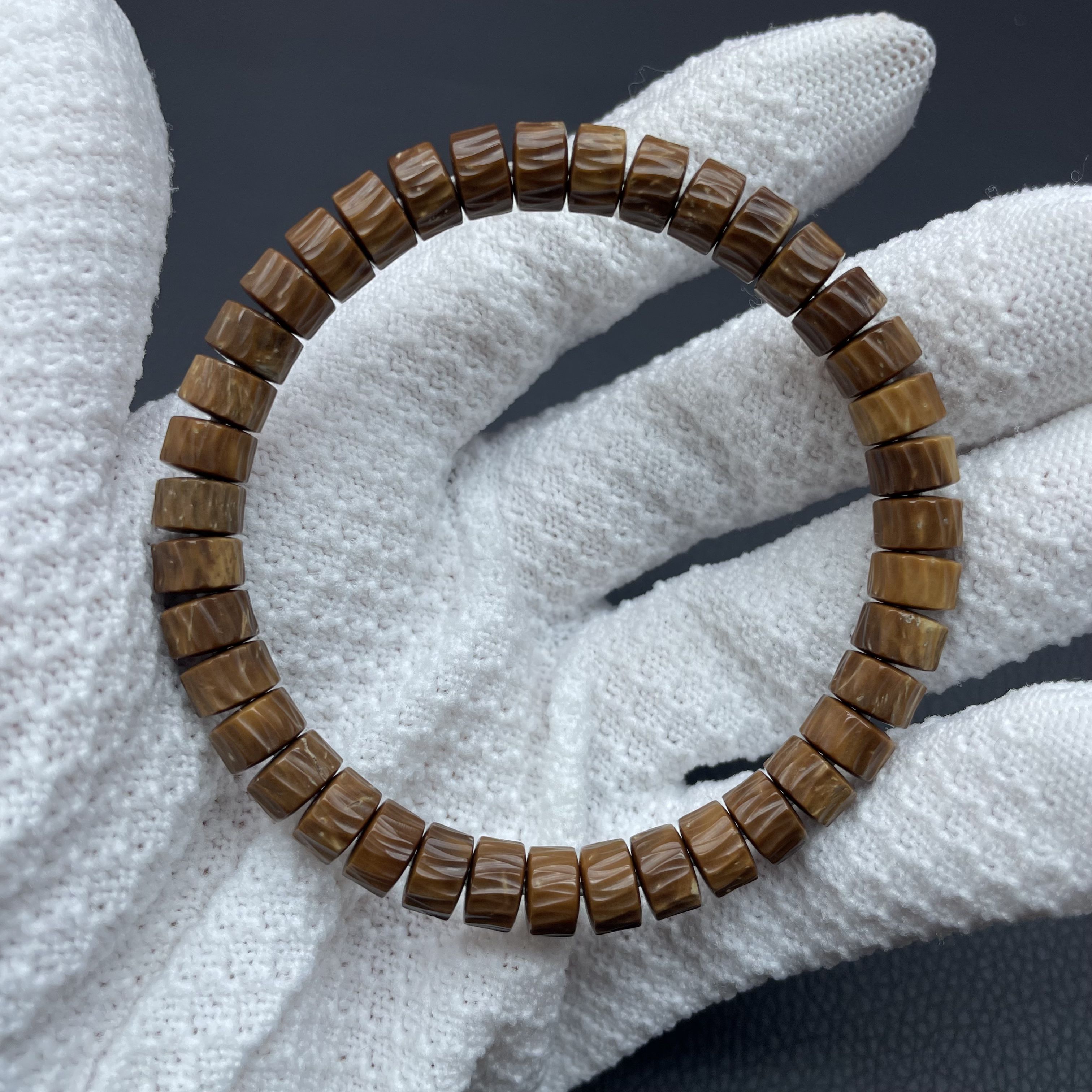 F064埃及老料库克雕刻异界无相8mm手串多样性发其一