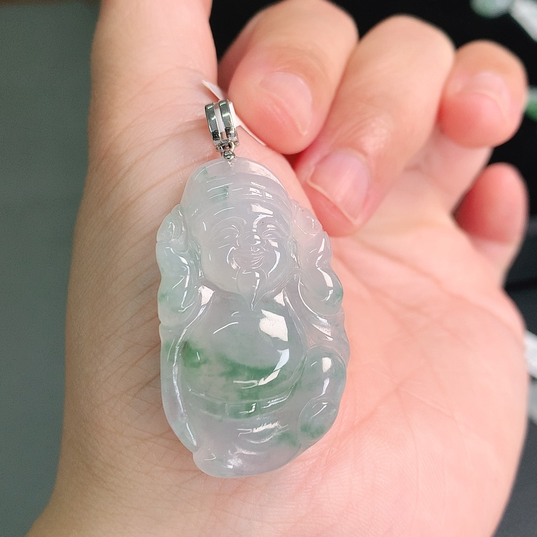 翡翠18K金镶嵌颈饰冰胶飘绿财神爷39-23-5.8