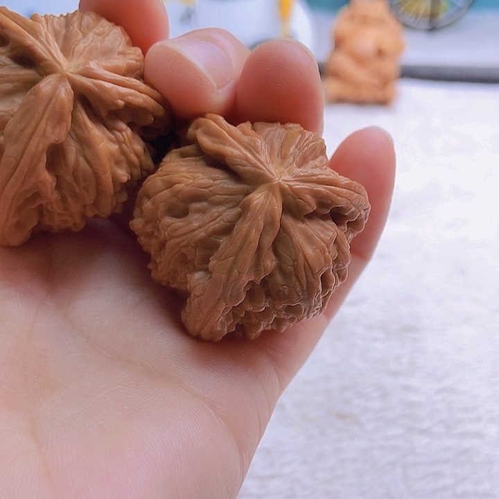 把件文玩核桃N***哥三棱