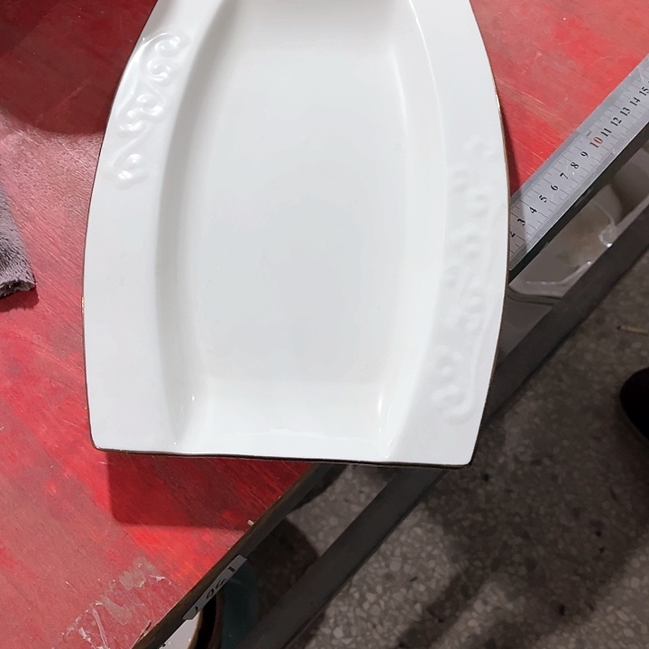 碗爱***勤1811微瑕碗盘，破损包赔补差价，不补发