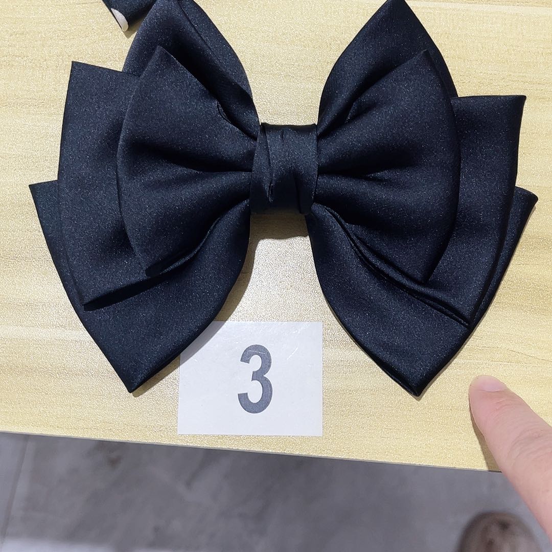 皮质铁合金蝴蝶结发夹