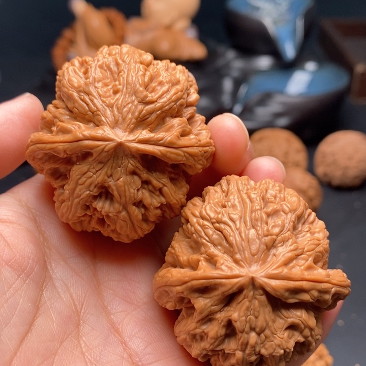 文玩核桃把件粗筋45尺