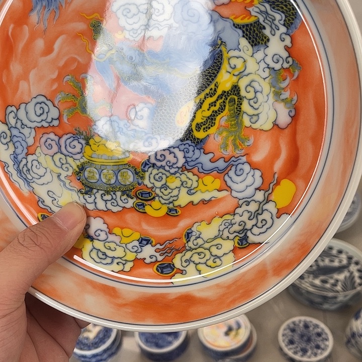 瓷片景德镇粉彩腾龙仙堡大壶承