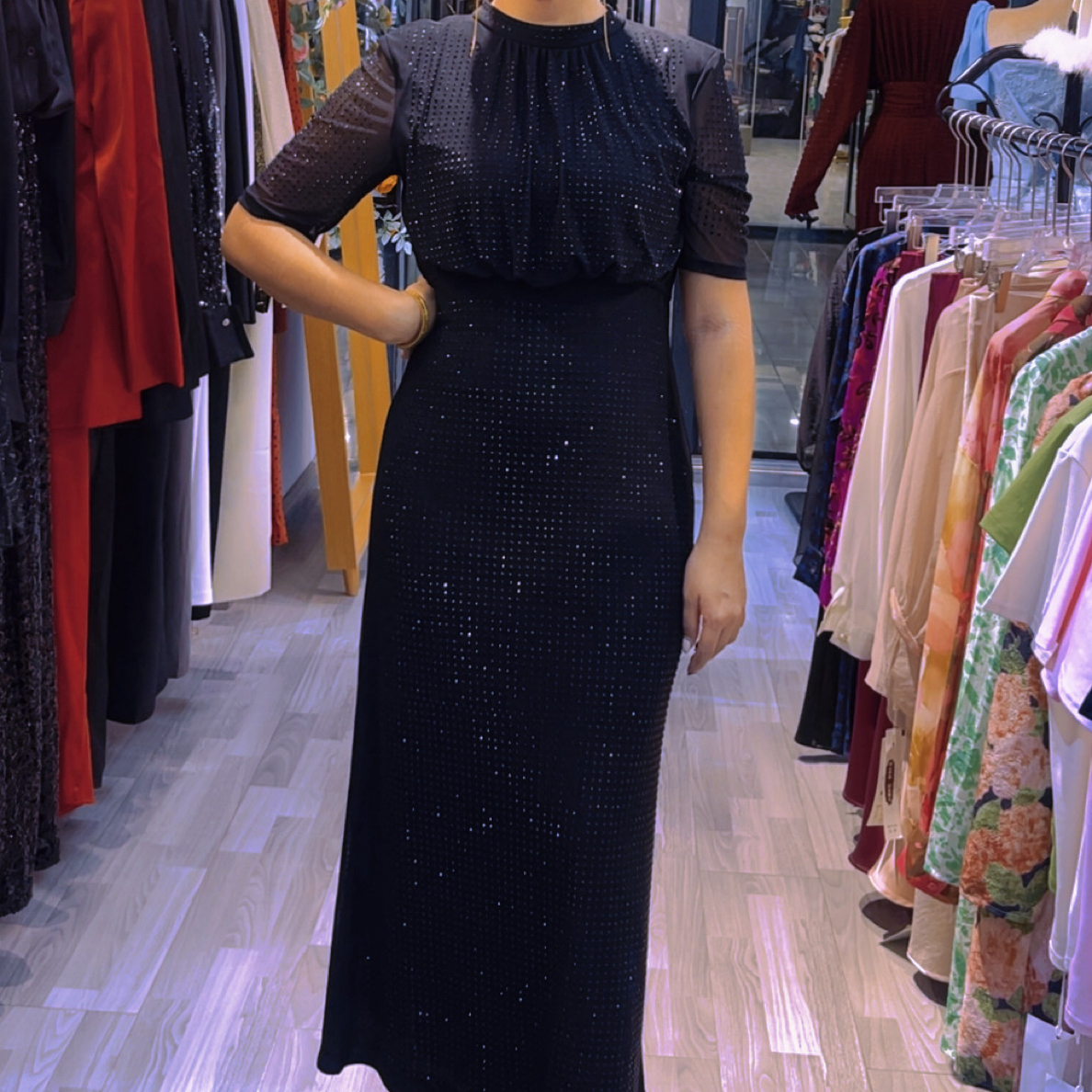 高定修身重工满钻烫钻半高领弹力软纱收腰包臀长裙礼服裙