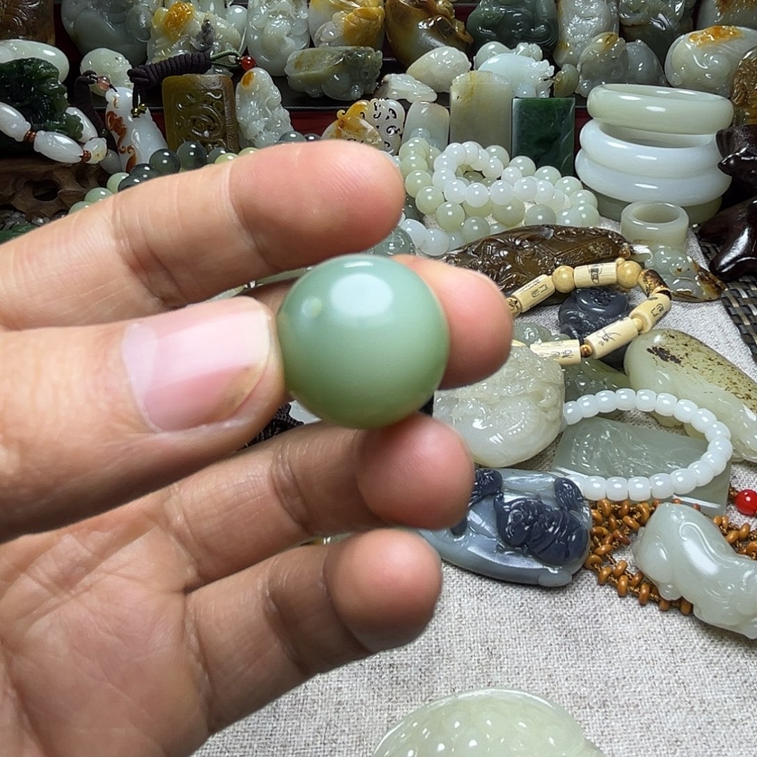 老****和田玉未镶嵌挂件