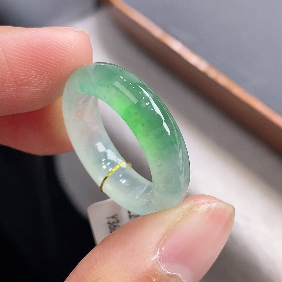 缅甸天然A货 15号圈老坑木纳冰阳绿翡翠戒指17.5mm