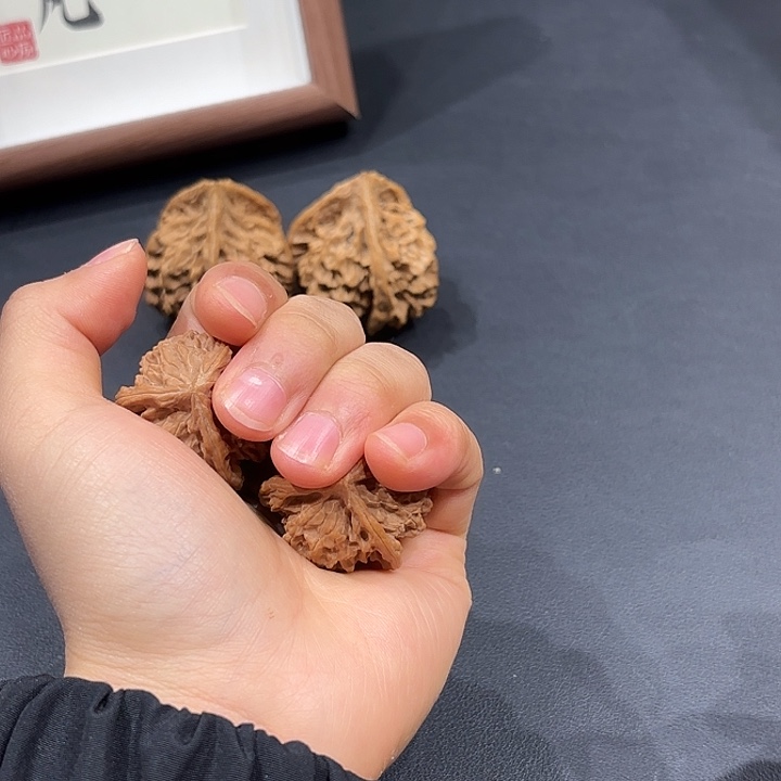 文玩核桃吊坠不**手三棱1号