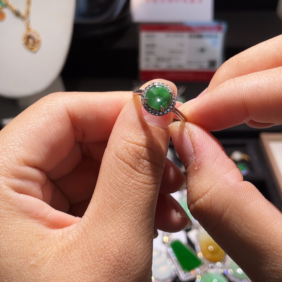 翡翠银S925镶嵌颈饰