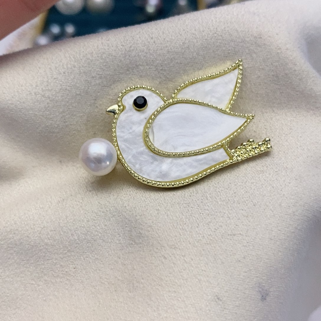 【闪购商品】淡水珍珠胸针未镶嵌58