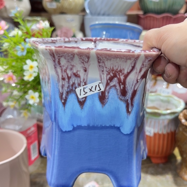 凑9块包邮，有孔，花盆